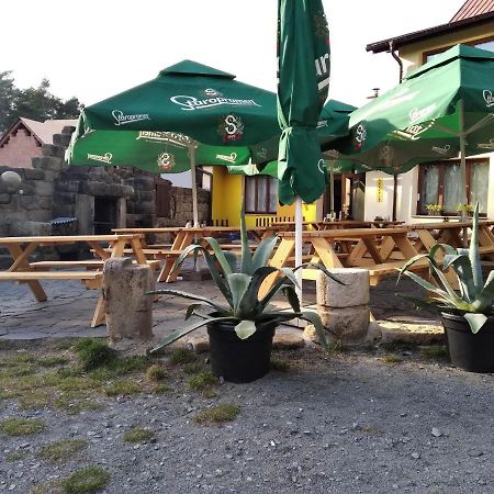 Penzion Almi Doksy  Buitenkant foto