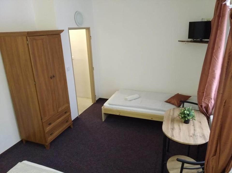 Penzion Almi Doksy  Buitenkant foto