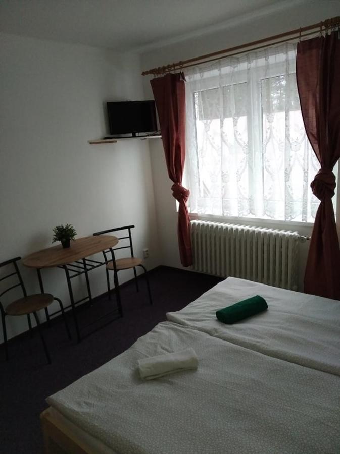 Penzion Almi Doksy  Buitenkant foto