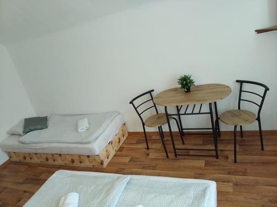Penzion Almi Doksy  Buitenkant foto