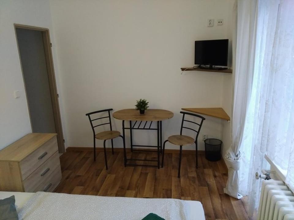 Penzion Almi Doksy  Buitenkant foto